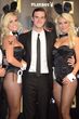 Cooper Hefner hat immer schöne Frauen um sich 