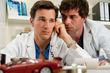 Dr. Marc Meier und Dr. Mehdi Khan buhlen beide um die Gunst von ihrem Gretchen