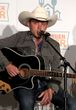 Justin Moore fühlte sich durch Ashtons Look beleidigt