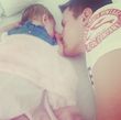 Rocco möchte mit seiner Amelia spielen 