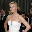 Charlize Theron zeigte sich bei den Oscars endlich wieder blond