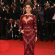 Cheryl Cole erschien in Cannes im dunkelroten Spitzendress