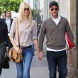 Sie und Ehemann Matthew Vaughn hatten einen Exorzisten engagiert, um einen ungebetenen Mitbewohner und zwei verfluchte Bilder entfernen zu lassen Sie und Ehemann Matthew Vaughn hatten einen Exorzisten engagiert, um einen ungebetenen Mitbewohner und zwei verfluchte Bilder entfernen zu lassen