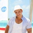Dennis Richter beeindruckte die Jury ebenfalls und bekam ein Ticket für die Live-Shows Dennis Richter beeindruckte die Jury ebenfalls und bekam ein Ticket für die Live-Shows