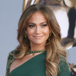 Jennifer Lopez bekommt das Doppelte