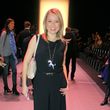 Nova Meierheinrich ließ sich auch bei der Fashion Show von Escada blicken und setzte auf simple Eleganz Nova Meierheinrich ließ sich auch bei der Fashion Show von Escada blicken und setzte auf simple Eleganz