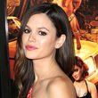 Rachel Bilson wirkte in dem Video genauso mit...