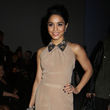 Vanessa Hudgens punktete im sandfarbenen Overall