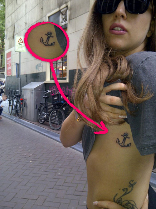 Lady GaGa hat ein neues Tattoo Lady GaGa hat ein neues Tattoo