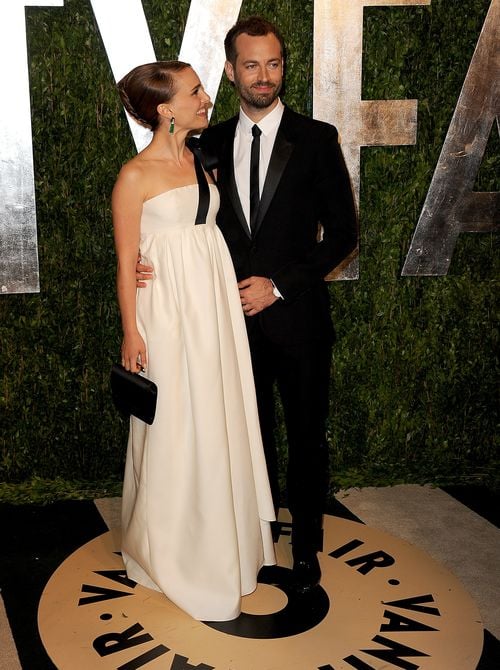 Natalie Portman kam mit ihrem Mann zur Vanity Fair Oscar-Party Natalie Portman kam mit ihrem Mann zur Vanity Fair Oscar-Party