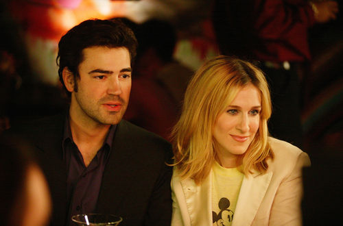 Ron Livingston wurde durch seine Rolle in Sex and the City bekannt
