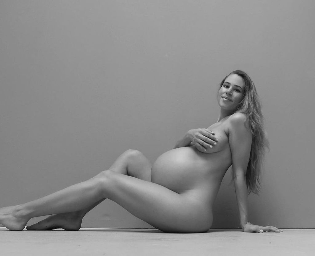 Nina Weniger  nackt
