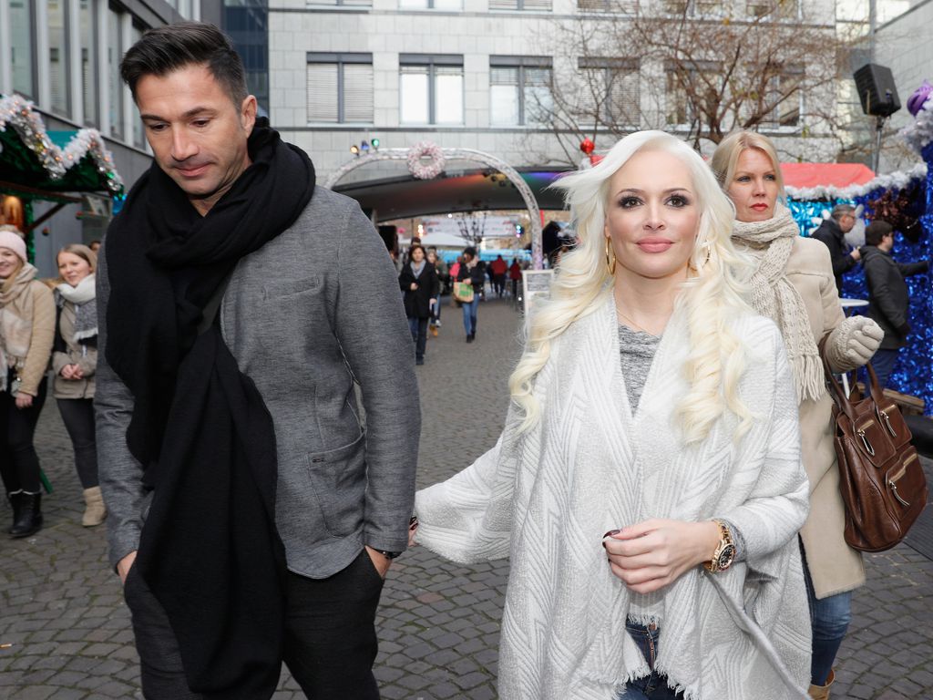 https://content4.promiflash.de/article-images/landscape1024/lucas-cordalis-und-daniela-katzenberger-hand-in-hand.jpg