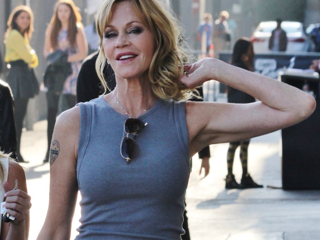 Melanie Griffith: Peinlicher Hosen-Fauxpas | Promiflash.de Melanie Griffith: Peinlicher Hosen-Fauxpas | Promiflash.de