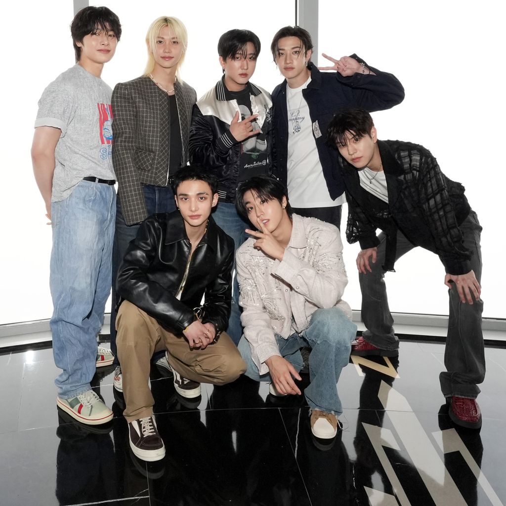 Stray Kids auf dem Empire State Building in New York City, Juni 2025