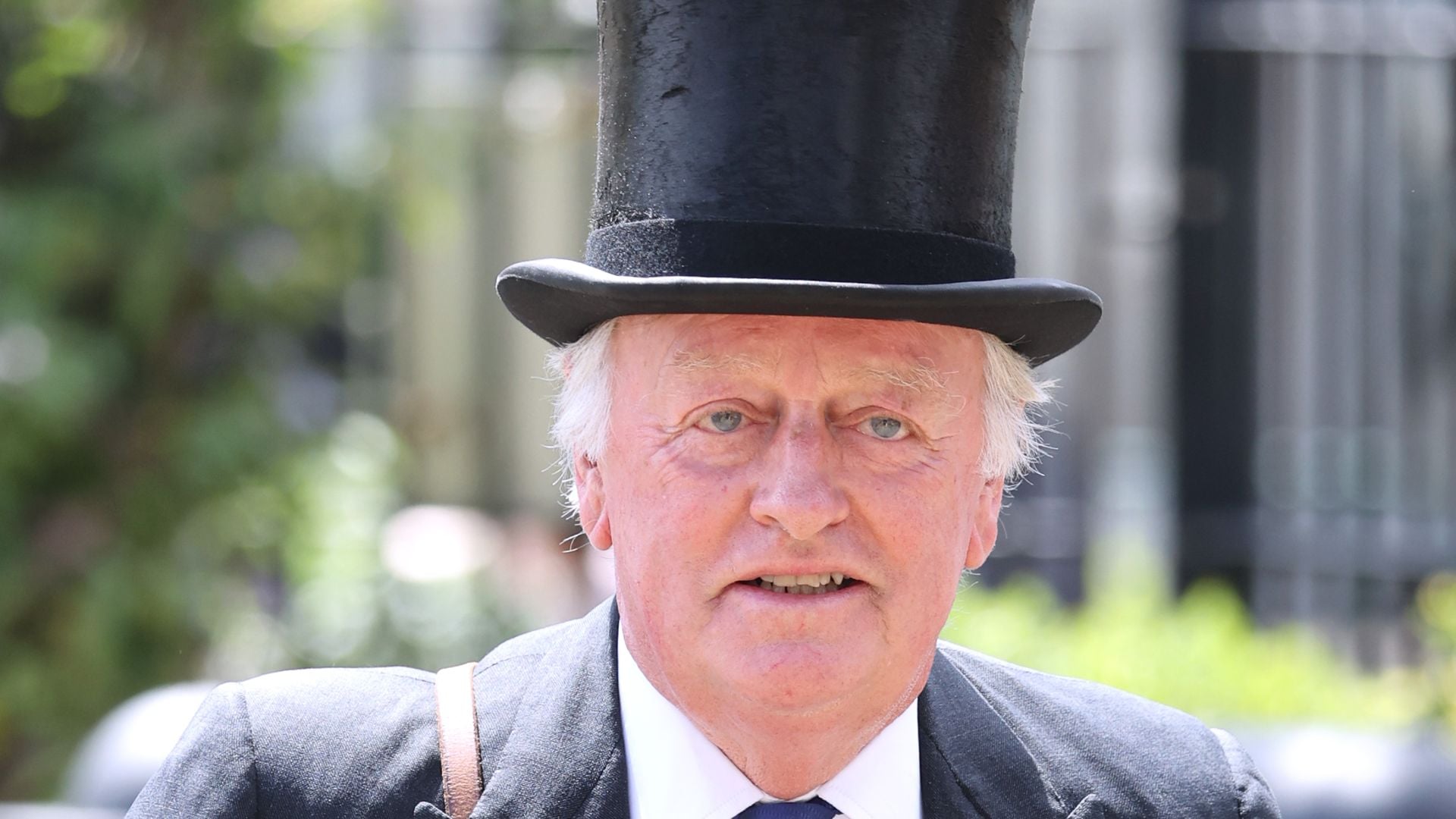 Andrew Parker Bowles | Promiflash