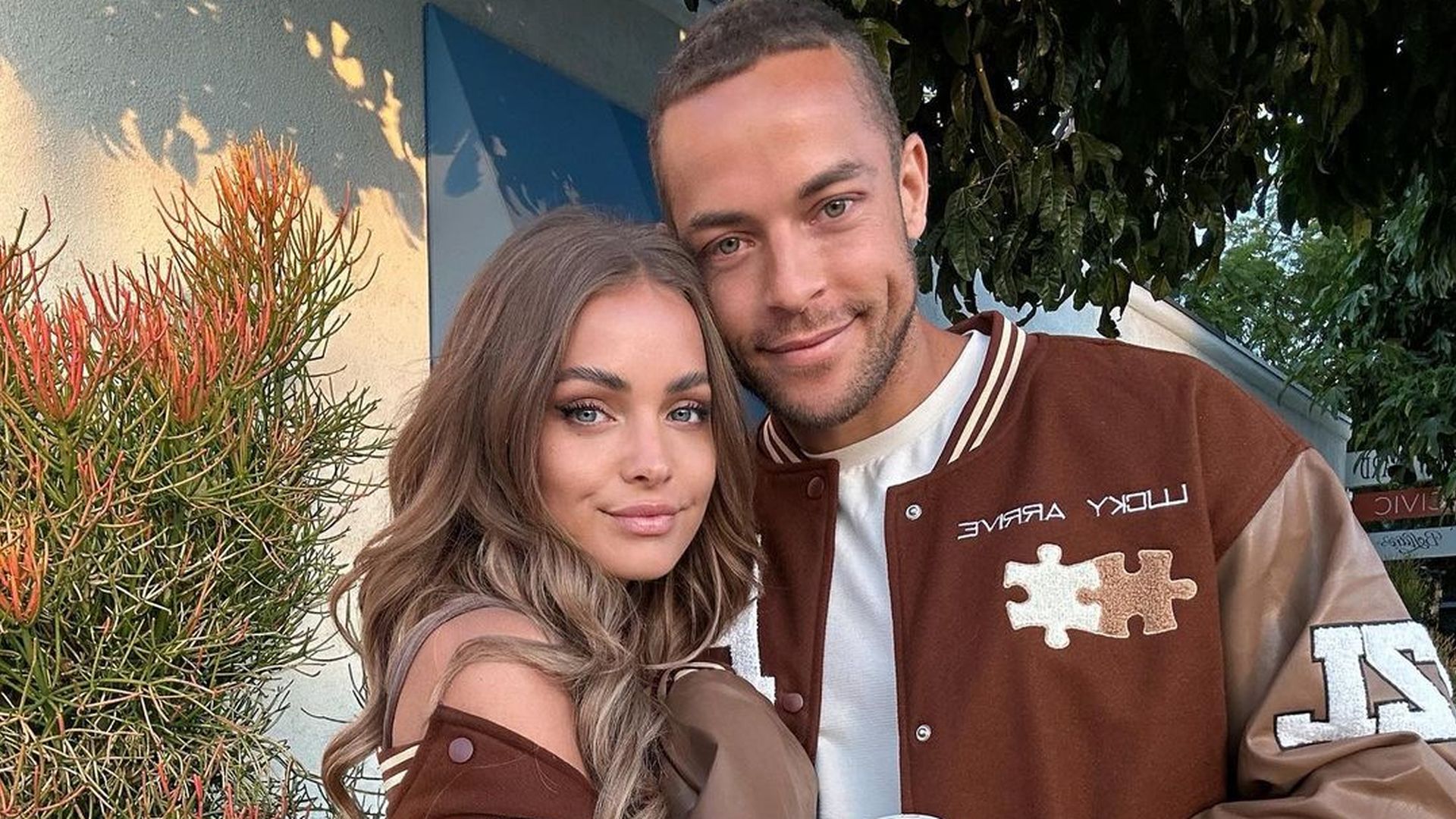 Süß! Andrej Mangold und Freundin Annika Jung im Partnerlook