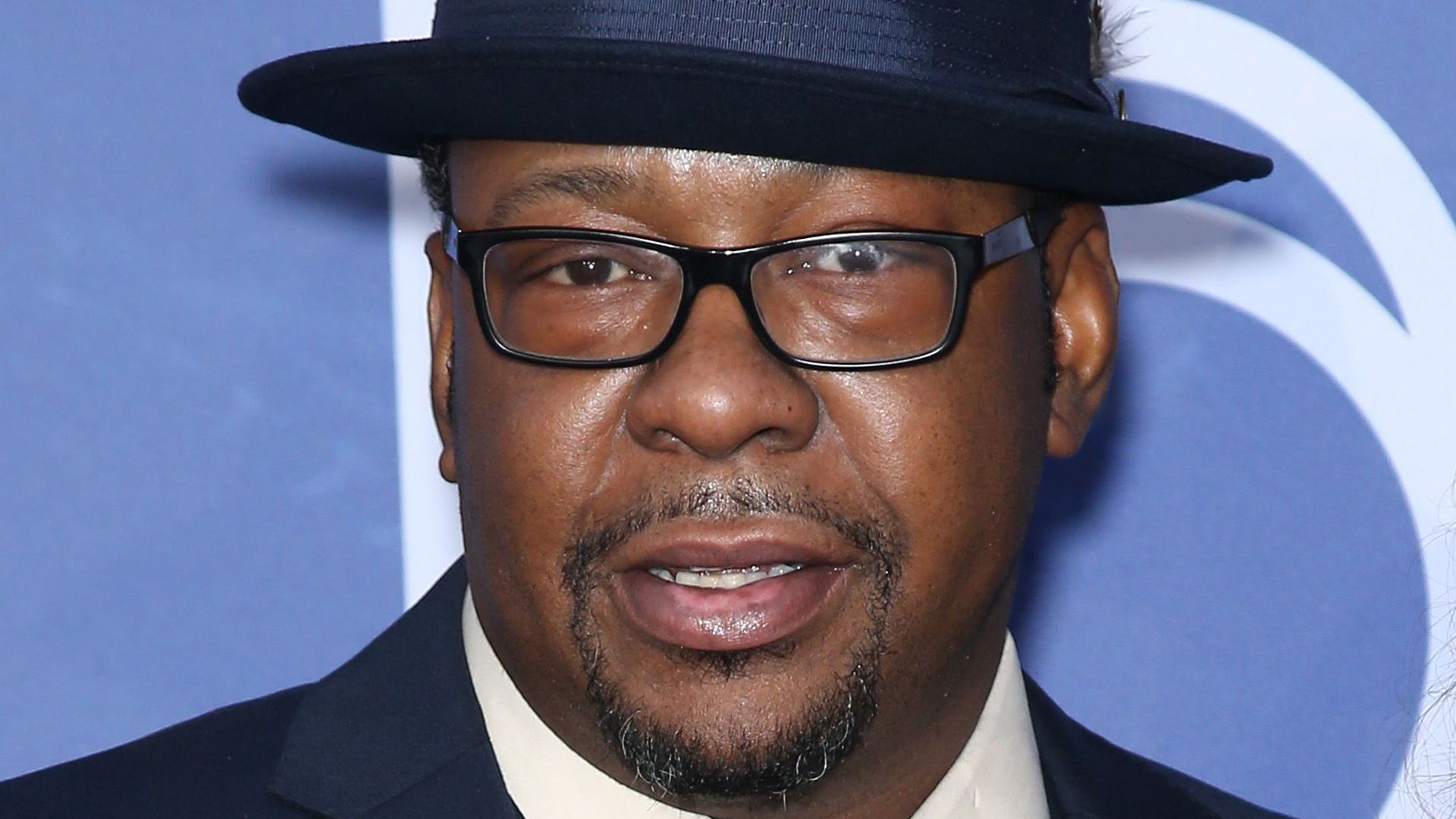 Heftig! Whitneys Ex Bobby Brown schwebte in Lebensgefahr! Promiflash.de