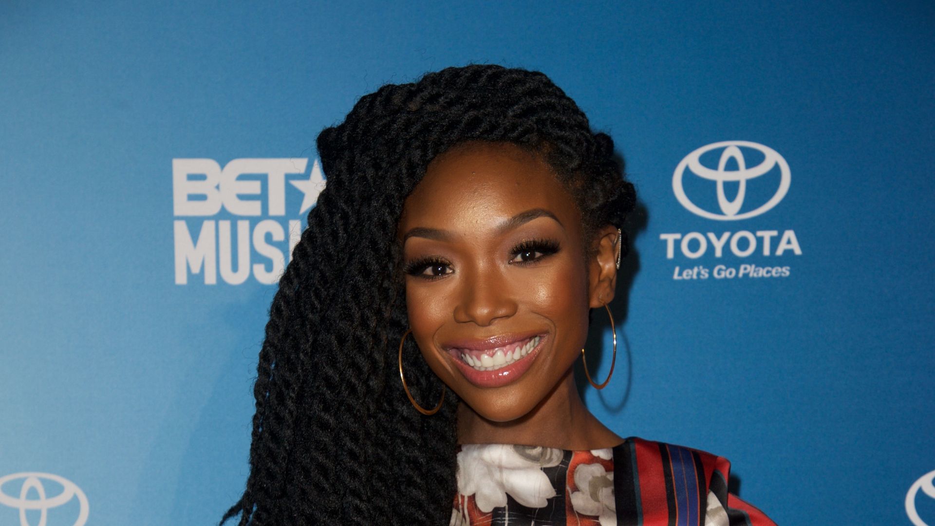 Nach "Sklaverei"Klage Brandys Plattenfirma schießt zurück