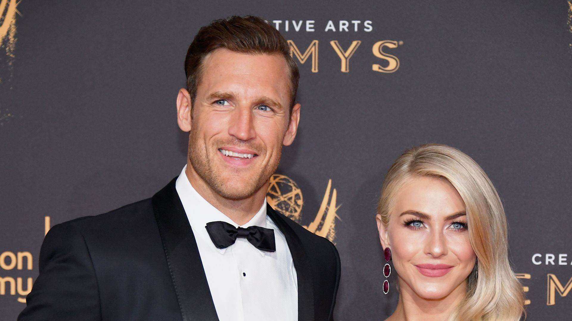 So schlecht geht es Julianne Hough nach Trennung von Brooks So schlecht geht es Julianne Hough nach Trennung von Brooks