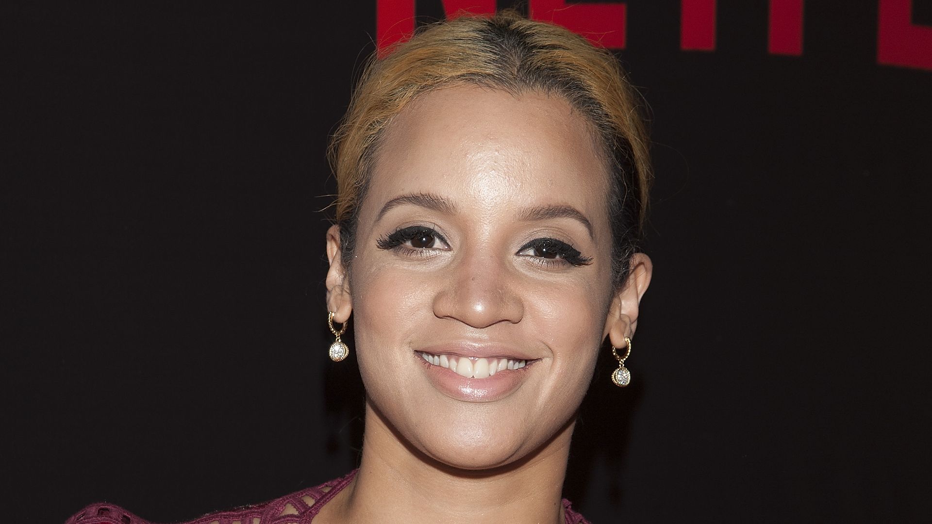 Puh! Klage gegen OITNBDascha Polanco fallen gelassen Promiflash.de