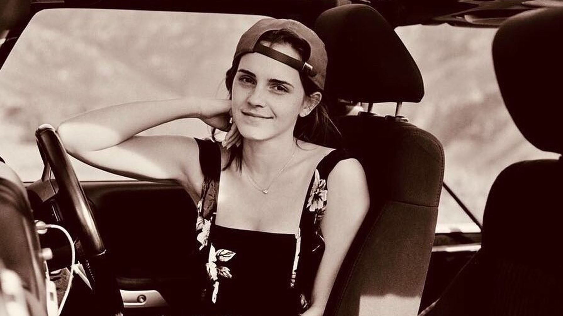 Fans Hoffen Dass Tom Felton Emma Watson Ein Paar Werden Promiflash De