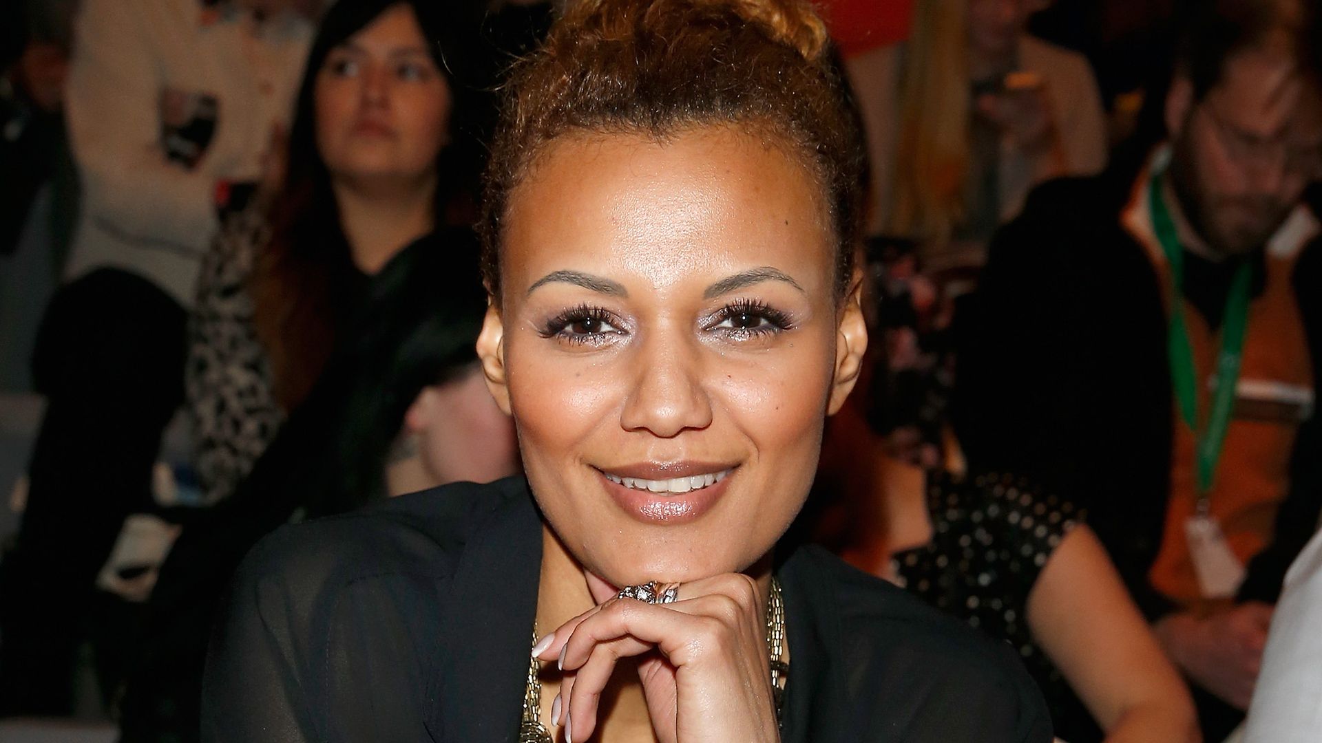 Echt stark Francisca Urio verrät den Namen ihres Babys Promiflash.de