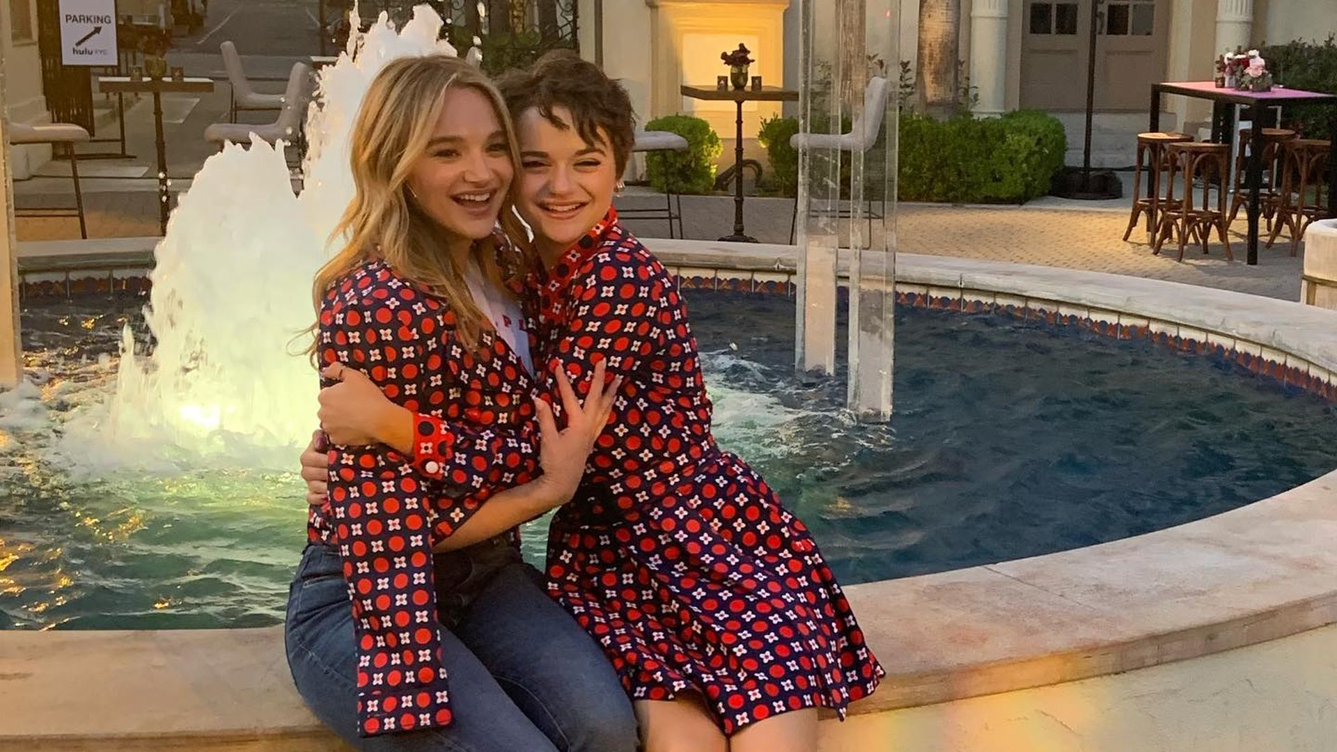 Joey Kings Verlobung So Lustig Reagierte Sabrina Carpenter Promiflash De