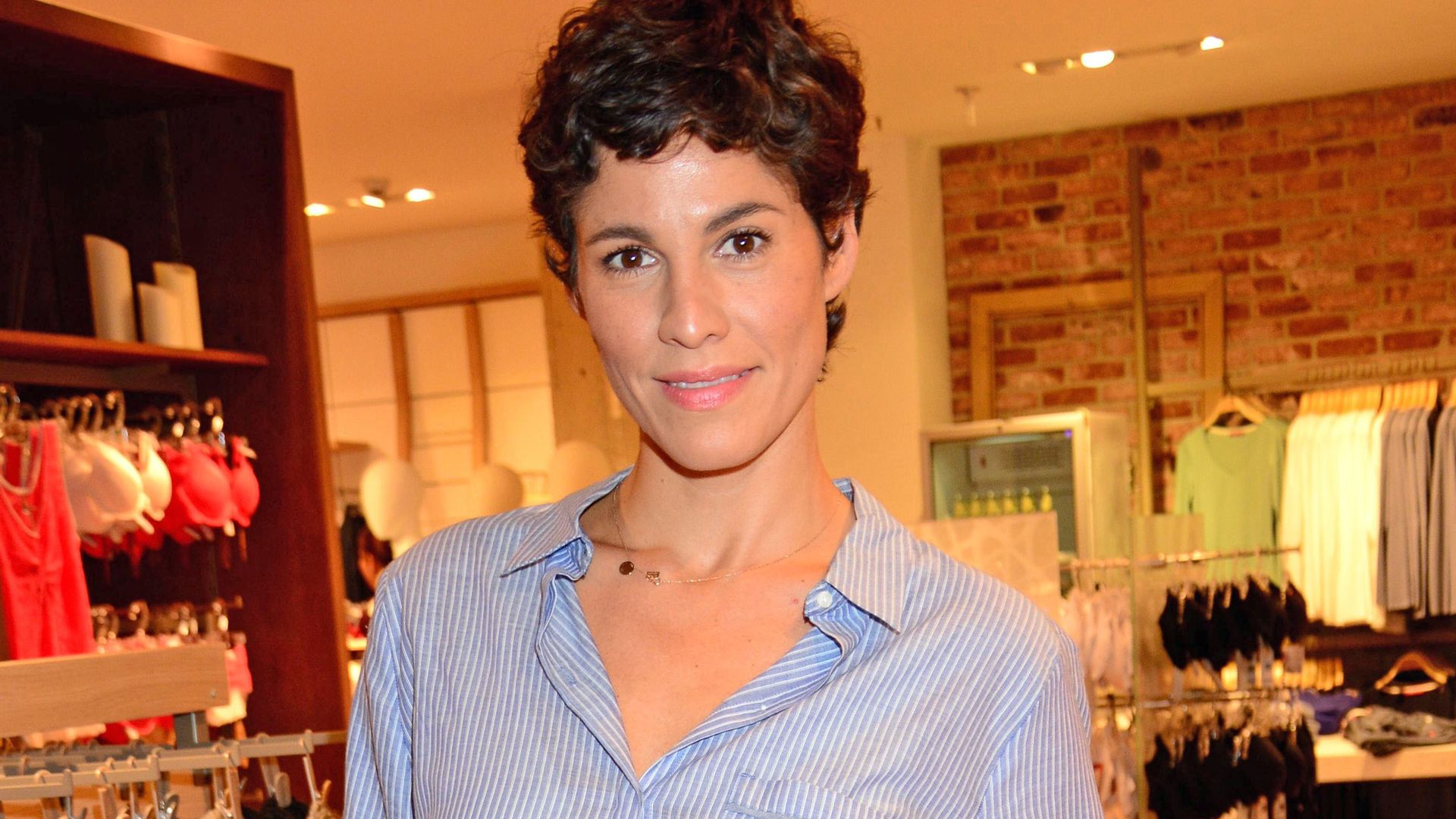 Jasmin Gerat Sunny Deva