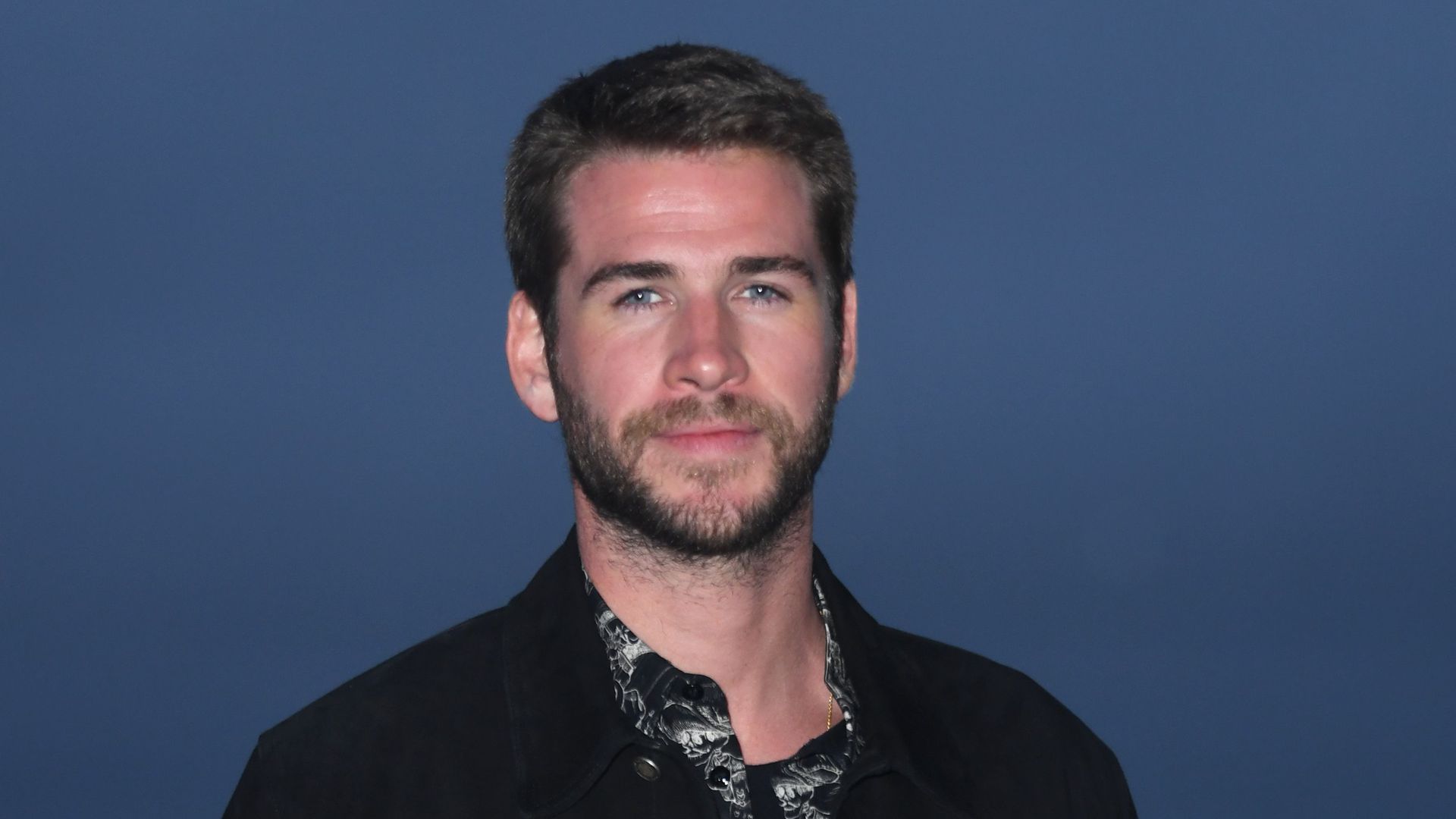 Liam Hemsworth Will Es Mit Flamme Maddison Langsam Angehen Lassen