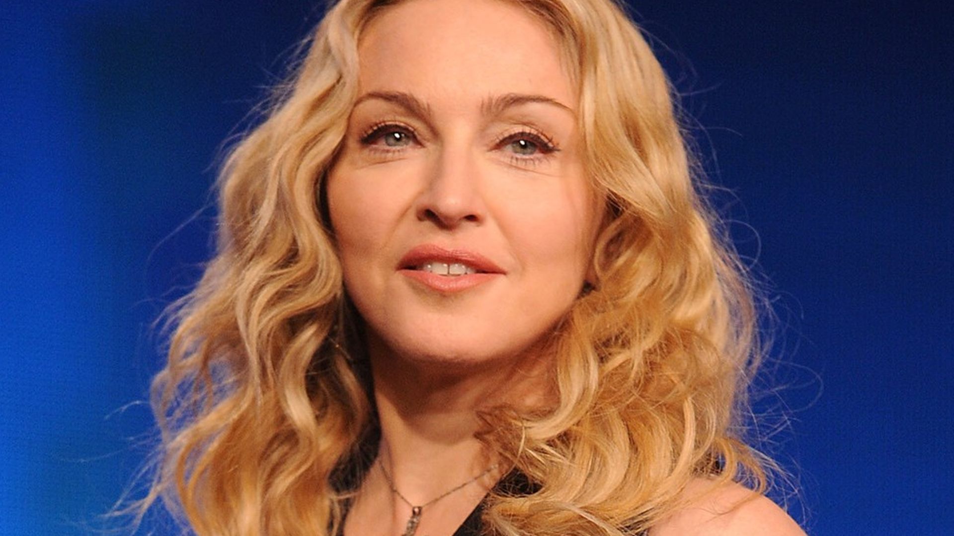 Endlich! Die Weltpremiere von Madonnas neuem Video | Promiflash.de