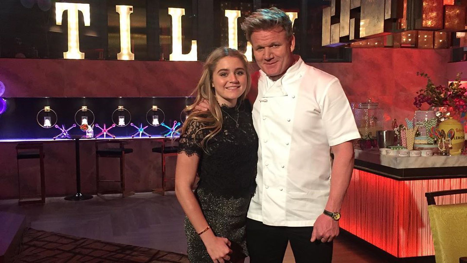 Ups! Gordon Ramsay erfährt durch Netz von Freund der Tochter - Promiflash.de