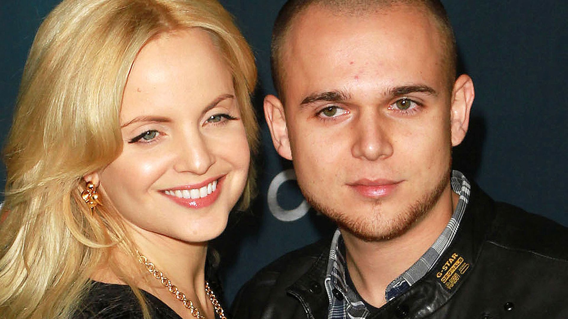 Ex-Ehemann datiert wieder Sarah allen dating