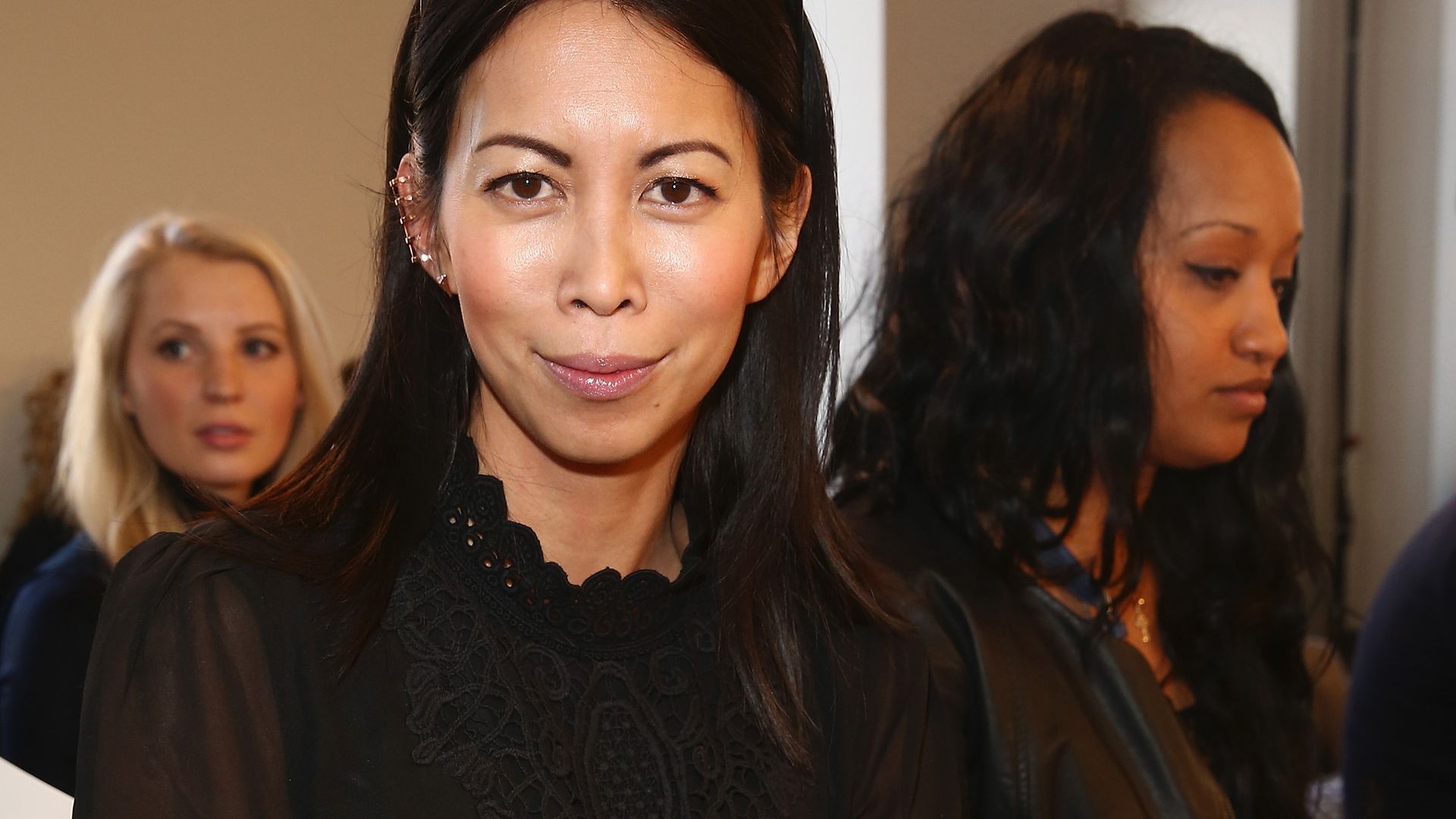 Minh Khai Minh Khai