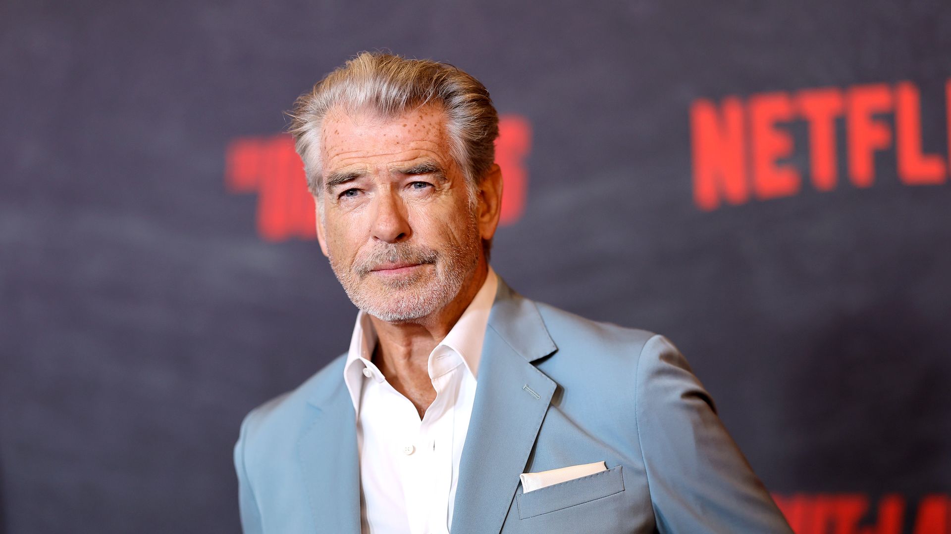Pierce Brosnan überrascht seine Fans mit einem neuen Look