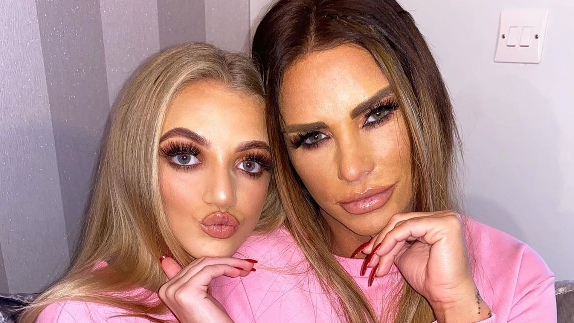 Plant Katie Price eine TVShow mit Tochter Princess (15)?
