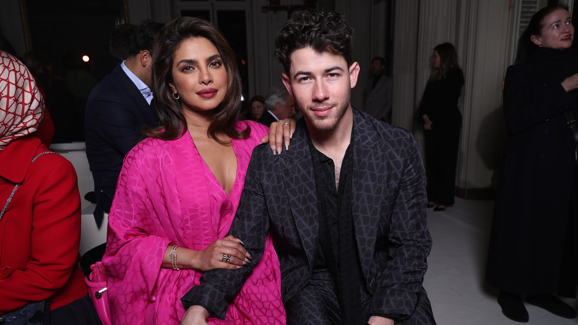 Priyanka-Chopra-und-Nick-Jonas-feiern-Diwali-in-London