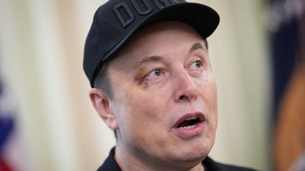 Elon Musk dementiert Drogensucht mit negativem Urintest