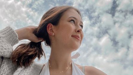 Von G auf C: TikTok-Laura-Sophie hatte Brustverkleinerung