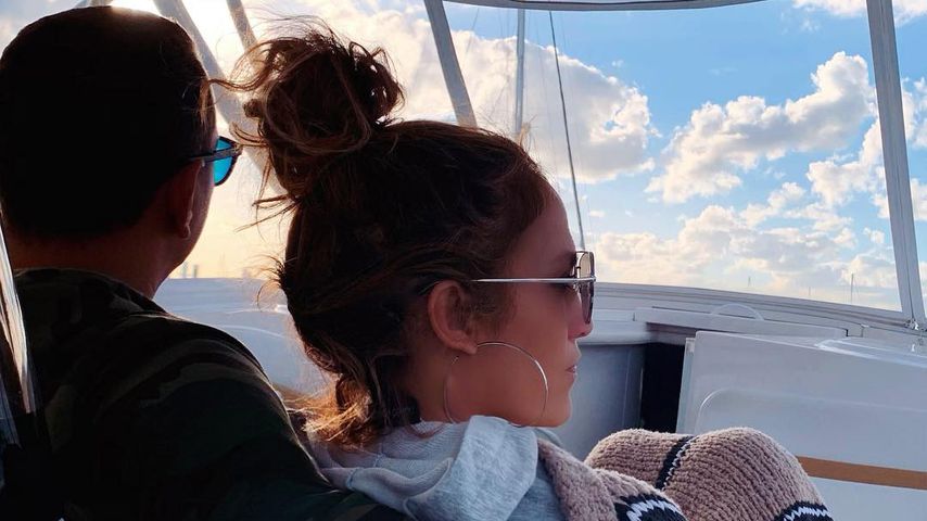 Jennifer Lopez & Alex Rodriguez haben sich im Urlaub verlobt