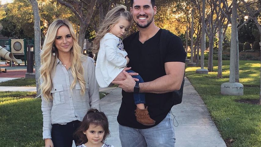 Amanda Stanton und Josh Murray mit Amandas Kindern Charlie und Kingsley