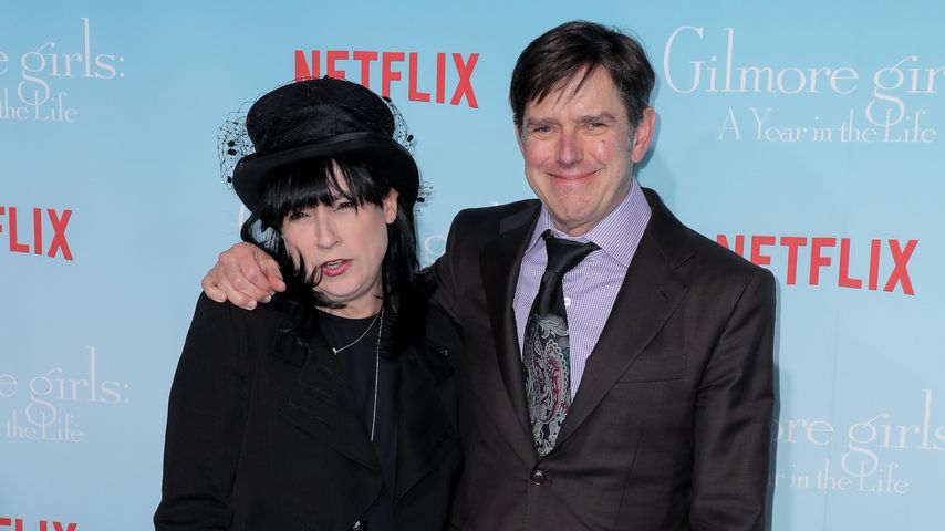 Amy Sherman-Palladino und ihr Mann Daniel bei der "Gilmore Girl: A Year In The Life"-Premiere in LA
