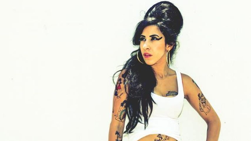 "Amy Winehouse-Double"-Frankie Jordan