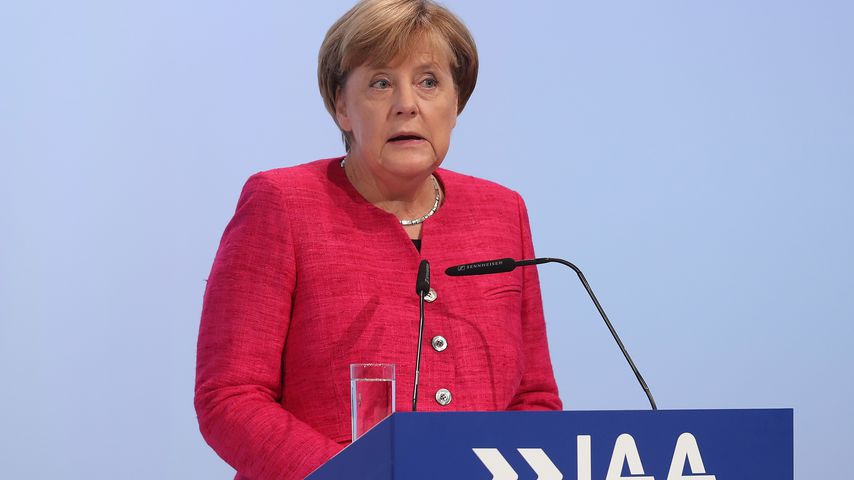 Angela Merkel auf der IAA 2017