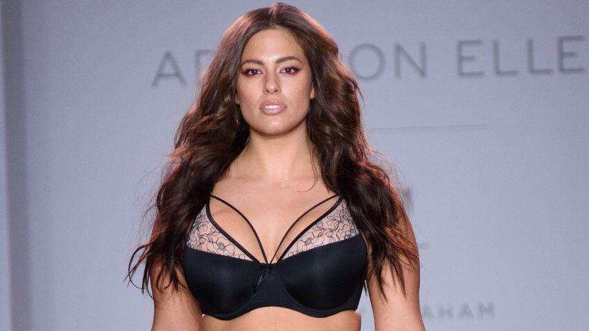 Ashley Graham auf der New York Fashion Week 2016
