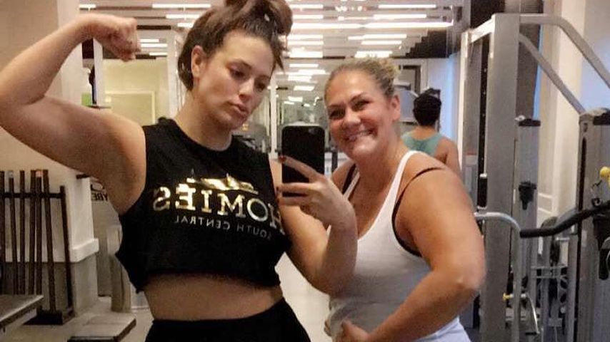Ashley Graham im Fitnessstudio