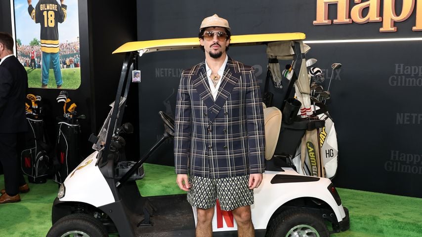 Bad Bunny bei der Premiere von "Happy Gilmore 2" in New York