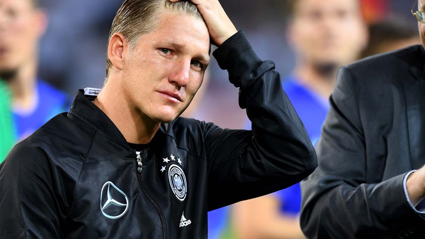 Bastian Schweinsteiger vor dem Spiel Deutschland gegen Finnland