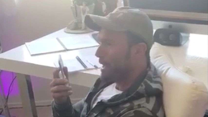 Yotta ruft Hater an: "Warum möchtest du, dass ich tot bin?"