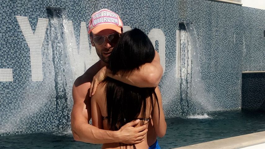 Bastian Yotta und eine unbekannte junge Dame